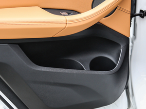 2018xDrive 30i IM\b g