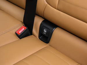 2018xDrive 30i IM\b g