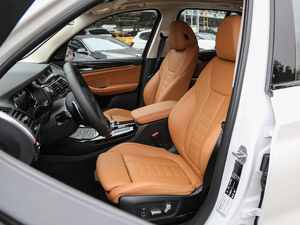 2018xDrive 30i IM\b {