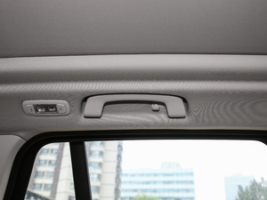 2018xDrive 30i IM\b g