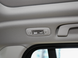 2018xDrive 30i IM\b g