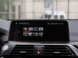 2018xDrive 30i I(lng)M\(yn)(dng)b п؅^(q)