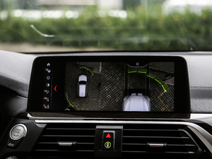 2018xDrive 30i IM\b п؅^