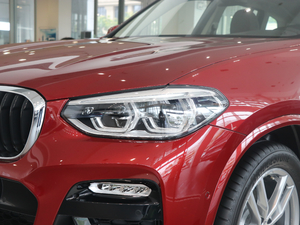 2018xDrive 30i IM\b ^