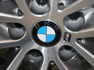 2018xDrive 30i IM\b ^