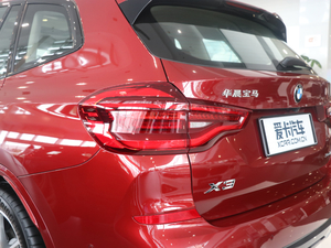 2018xDrive 30i IM\b ^