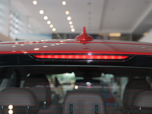 2018xDrive 30i IM\b ^