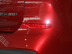 2018xDrive 30i IM\b ^