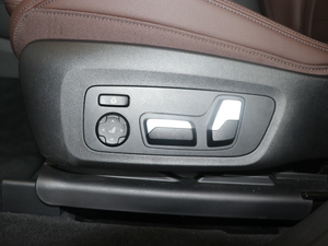 2018xDrive 30i I(lng)M\(yn)b {{(dio)(ji)