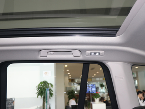 2018xDrive 30i I(lng)M\(yn)(dng)b g