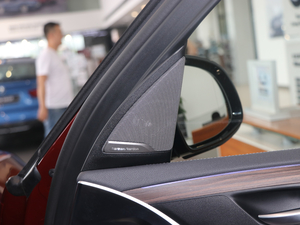 2018xDrive 30i IM\b g