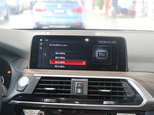 2018xDrive 30i IM\b п؅^