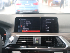 2018xDrive 30i IM\b п؅^