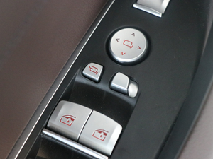 2018xDrive 30i IM\b п؅^