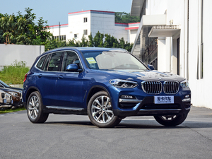 2018xDrive 25i Ab w^