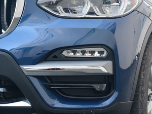 2018xDrive 25i Ab (ji)^