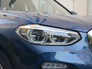 2018xDrive 25i Ab (ji)^