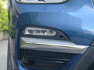 2018xDrive 25i Ab (ji)^