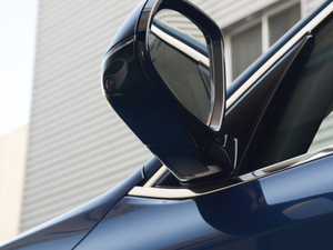 2018xDrive 25i Ab (ji)^