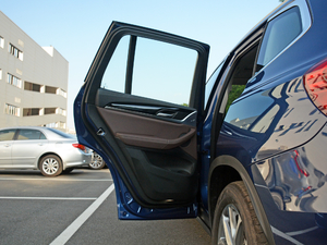 2018xDrive 25i Ab ܇T