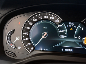 2018xDrive 25i Ab п؅^