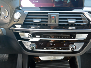 2018xDrive 25i Ab п؅^