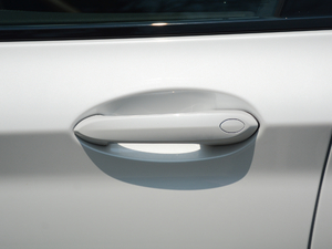 2018xDrive 25i M\b {T