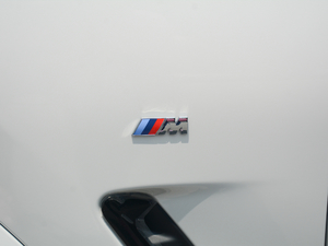 2018xDrive 25i M\b ^