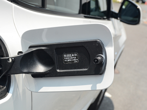 2018xDrive 25i M\b ^