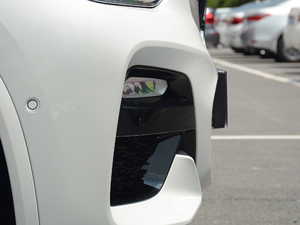 2018xDrive 25i M\b ^