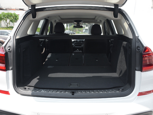 2018xDrive 25i M\b g