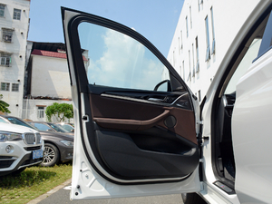 2018xDrive 25i M\b {λ܇T