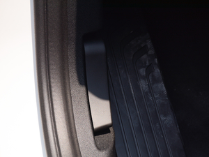 2018xDrive 25i M\b g