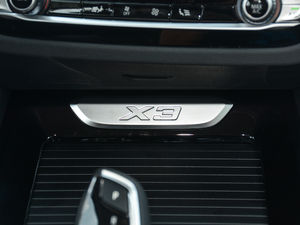 2018xDrive 25i M\b п؅^