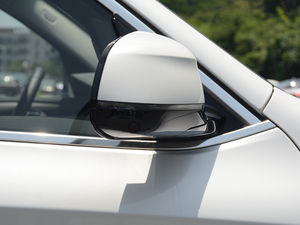 2018xDrive 25i Ab (ji)^