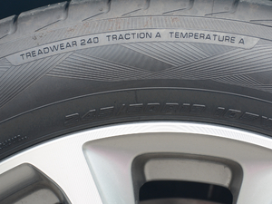 2018xDrive 25i Ab ݆̥ߴ