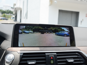 2018xDrive 25i Ab п؅^