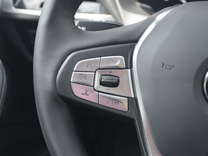 2018xDrive 25i Ab п؅^