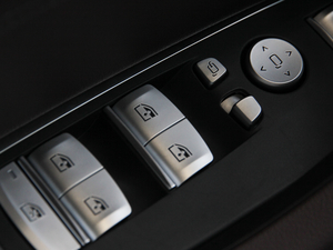 2018xDrive 28i Ab п؅^