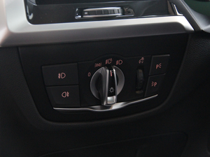 2018xDrive 28i Ab п؅^