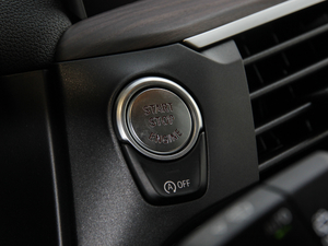 2018xDrive 28i Ab п؅^