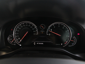 2018xDrive 28i Ab п؅^