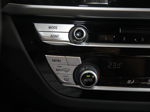 2018xDrive 28i Ab п؅^