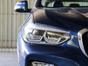 2018xDrive 28i M\b ^