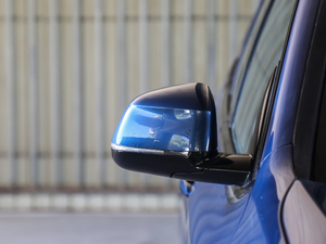 2018xDrive 28i M\b ^