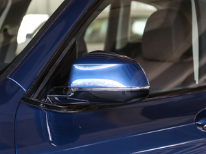 2018xDrive 28i M\b ^