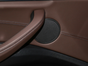 2018xDrive 28i M\b g