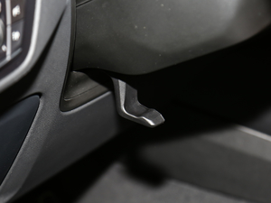 2018xDrive 28i M\b g