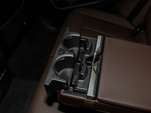 2018xDrive 28i M\b g