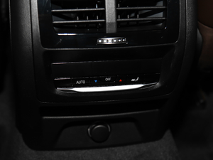 2018xDrive 28i M\b g